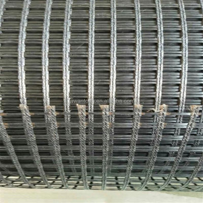 CE/ISO9001 Approvato 25-200kn/m Costruzione stradale Griglia geogrid monoassiale biassiale in PVC rivestita in poliestere