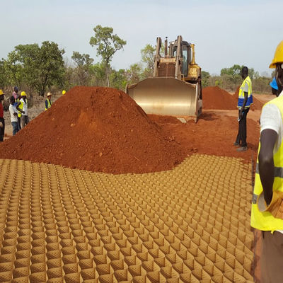 Geocella in HDPE con superficie liscia a 100 mm di altezza per progetti di infrastrutture durevoli