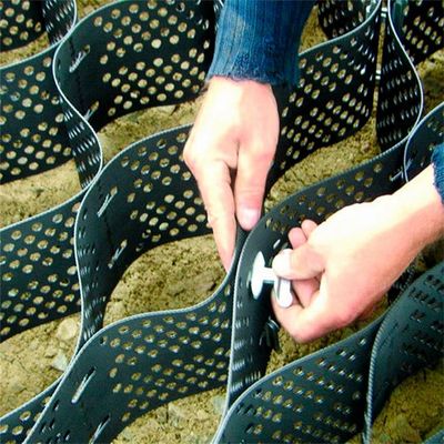Geocella in HDPE larghezza 2m per stabilizzazione del suolo Pareti di sostegno durevoli e durature