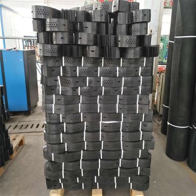 1.1mm-1.7mm Fogli di plastica HDPE tessuti/perforati per il rinforzo delle pendici dei canali