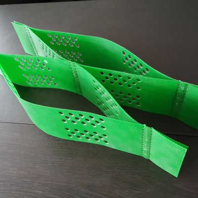 330 mm-1000 mm Distanza di saldatura Geocella per parete di sostegno in HDPE con textura liscia e perforata