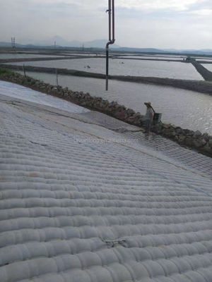 350gm Tessuti non tessuti Geotessili PP Aglio perforato Geotessili non tessuti in bianco