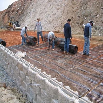 120KN HDPE Plastic Geogrid Uniaxial per la stabilizzazione geosintetica 50m Lunghezza di rotolamento