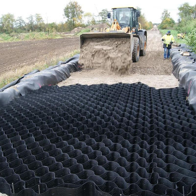 Norvegia Geocell HDPE per parete di sostegno 50mm-250mm Altezza CE ISO14001 ISO9001 Certificato