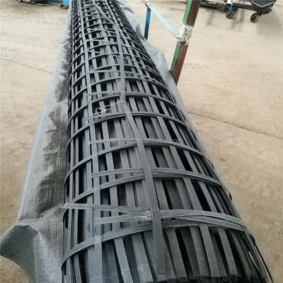 Larghezza 1-6m Alta resistenza alla trazione Saldatura biassiale in acciaio Geogrid composito in plastica