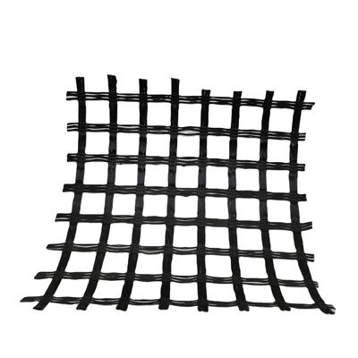 Disegno tradizionale Materiale geosintetico Tricotaggio Warp PVC rivestito Pet Polyester Geogrid