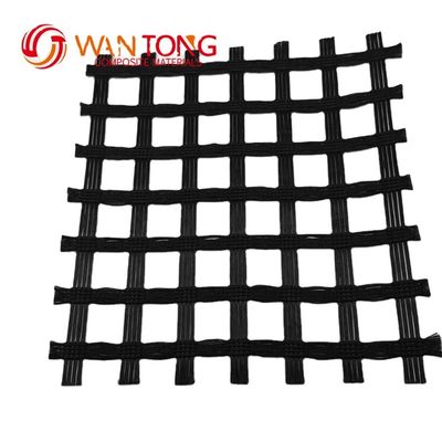 Disegno tradizionale Materiale geosintetico Tricotaggio Warp PVC rivestito Pet Polyester Geogrid