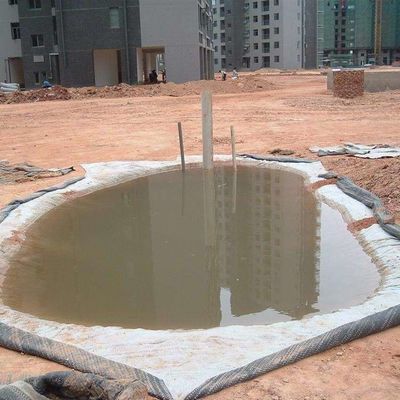 Disegno tradizionale Sodium Bentonite Geosintetico Liner GCL con Geomembrana HDPE Larghezza 1m-6m