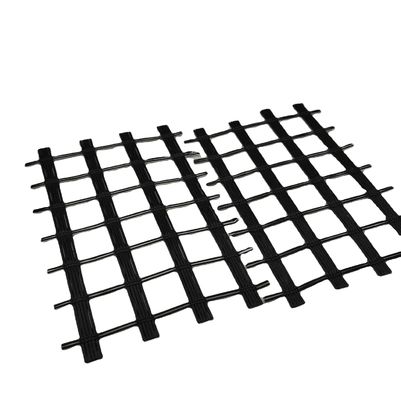 25mm*25mm Progettazione tradizionale Ingegneria civile PET Mesh Geogrid Muro di contenimento Griglia geologica Griglia di terra