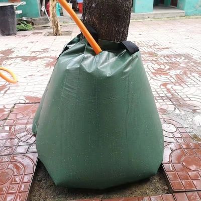 Sistema di irrigazione a goccia in PVC da 20 litri per alberi da giardino risparmia acqua e sforzo
