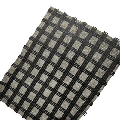 Armatura stradale 100-100kn Geogrid in fibra di vetro composto da 50g di tessuto non tessuto