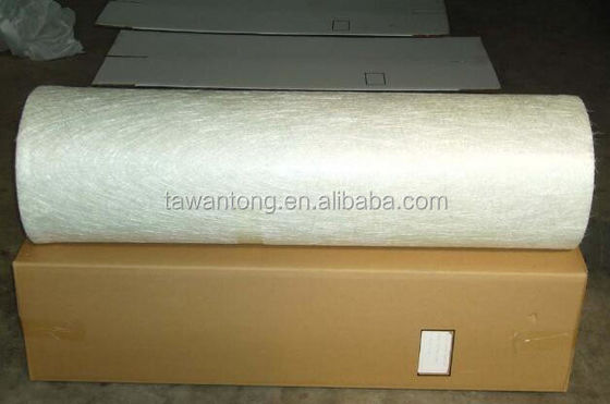 E-glass Jushi Fibra di vetro tritato Strand Mat 300gm 450gm con media morbidezza bianco