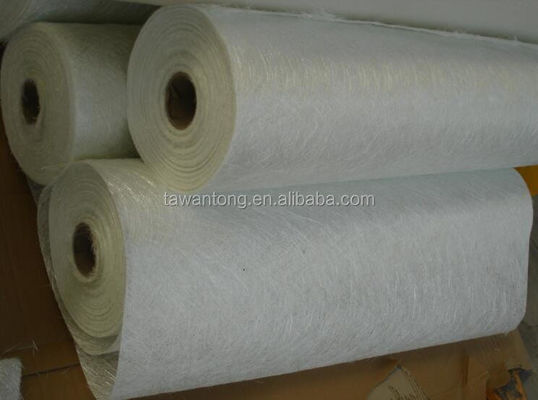 E-glass Jushi Fibra di vetro tritato Strand Mat 300gm 450gm con media morbidezza bianco