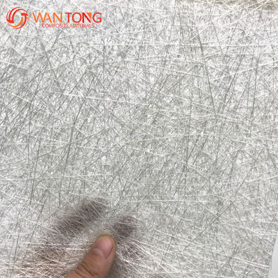 Matto di vetro in fibra di filamento continuo da 100 g a 600 g con un contenuto di sostanze combustibili pari all'1,8% a 8,5%