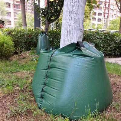 Sacchetti per piantare alberi da 15-20 galloni con tessuto in PVC e funzione di irrigazione a rilascio lento