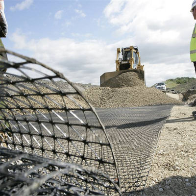30kn PP Plastico Biassiale Geogrid per la costruzione di strade Lunghezza 50-100m Materiale grezzo Plastico PP