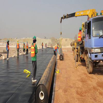 30mil HDPE Plastic Pond Geomembrane Liner Membrana impermeabile per stagno di pesce versatile