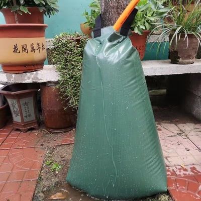 Sacchetti d'irrigazione per alberi in PVC da 25 galloni
