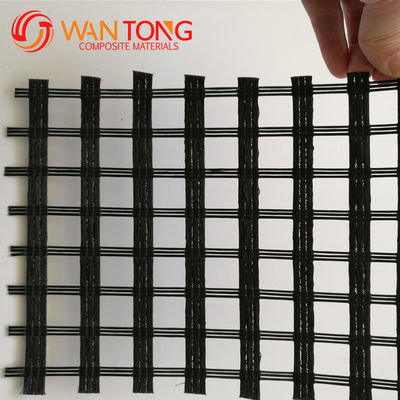Geogrid di rete in fibra di vetro da 80 kn per la solidificazione del letto stradale in poliestere biassiale