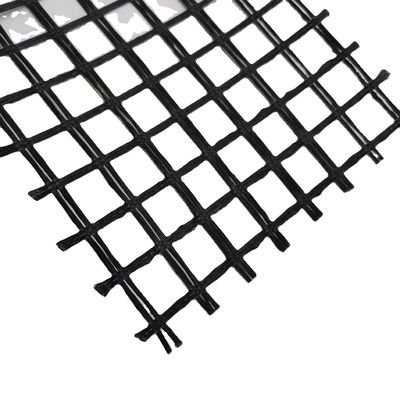 Geogrid 50kn Resistenza alla trazione 80-80 PET per la solidificazione del letto stradale