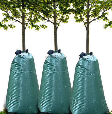 Irrigazione Sistema di rilascio lento per 15-20 galloni di PVC Bag di irrigazione per alberi e alberi grandi
