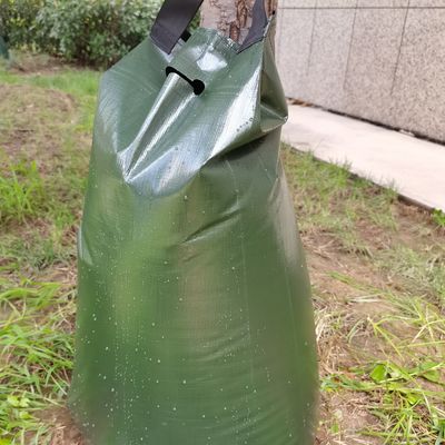 250-3500g sacchetto di irrigazione per alberi in PE sistema di irrigazione a rilascio lento per alberi 4 pacchetti 20 galloni