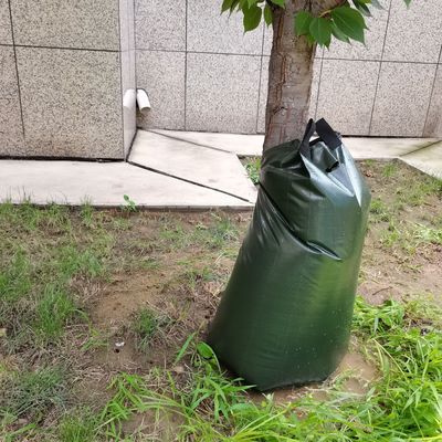 250-3500g sacchetto di irrigazione per alberi in PE sistema di irrigazione a rilascio lento per alberi 4 pacchetti 20 galloni