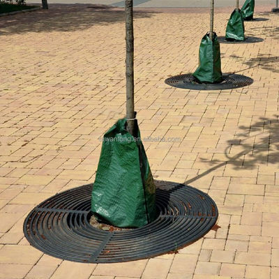 Materiale PE 20 galloni 75L Sacchetto per l'irrigazione degli alberi in verde scuro per i giovani alberi appena piantati