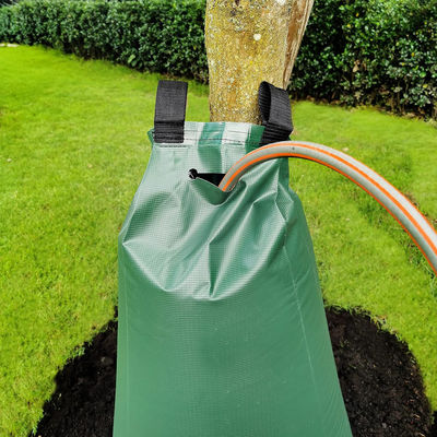 Sistema di irrigazione a goccia automatico all' esterno con rilascio lento di acqua per le radici degli alberi 20 galloni